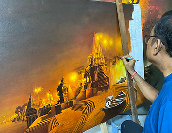 BEHIND THE SCENES: WATCH ARTIST AMIT BHAR PAINTING HIS MUSE, VARANASI